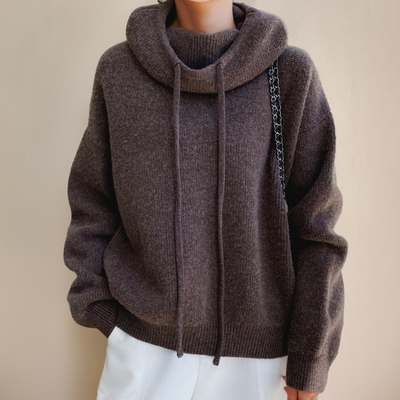 Dana - Knitted Hoodie